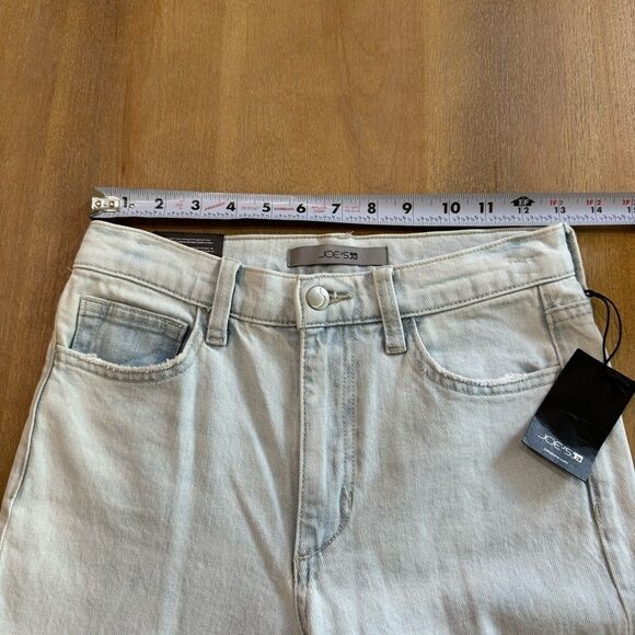 Joe's Jeans Size 24 Light Wash Caryl High-Rise Flare Not‎ Distressed - Picture 4 of 15